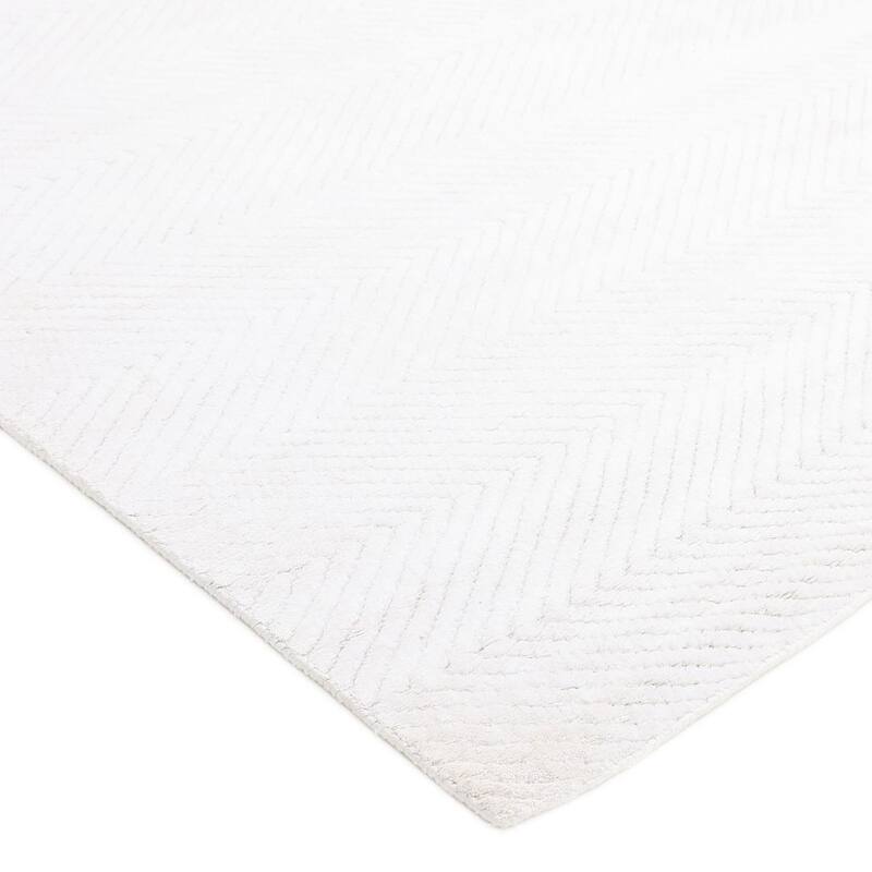 Overton Handmade Modern Contemporary Chevron Area Rug