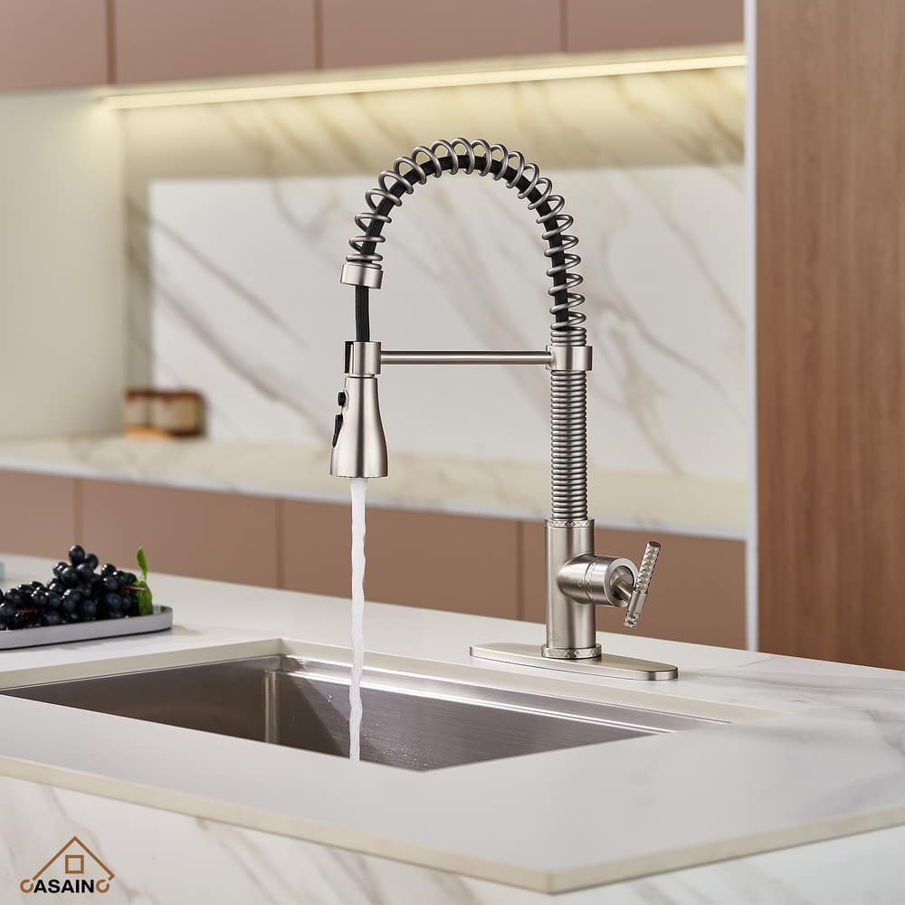 Single Handle Pull Down Sprayer Kitchen Faucet