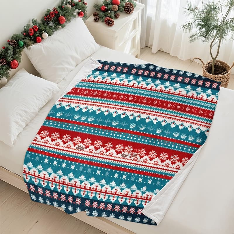 Christmas Striped Flannel Fleece Throw Blanket — Soft Holiday Blanket