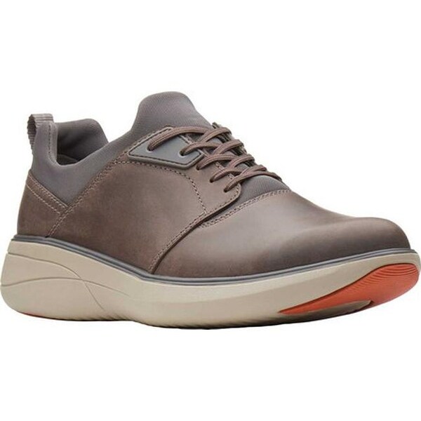 clarks un rise lo sneaker