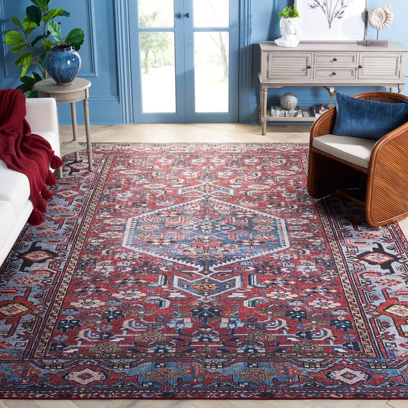 SAFAVIEH Tucson Machine Washable Slip Resistant Tamaki Traditional Rug