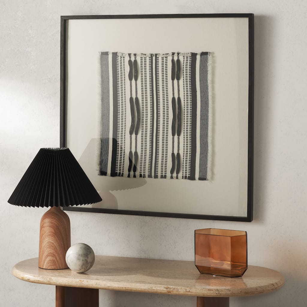 SAFAVIEH Home Wona 30-inch White/Black Framed Textile Art - Black/White