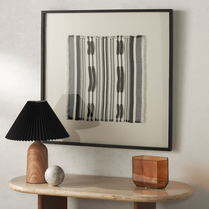 SAFAVIEH Home Wona 30-inch White/Black Framed Textile Art - Black/White