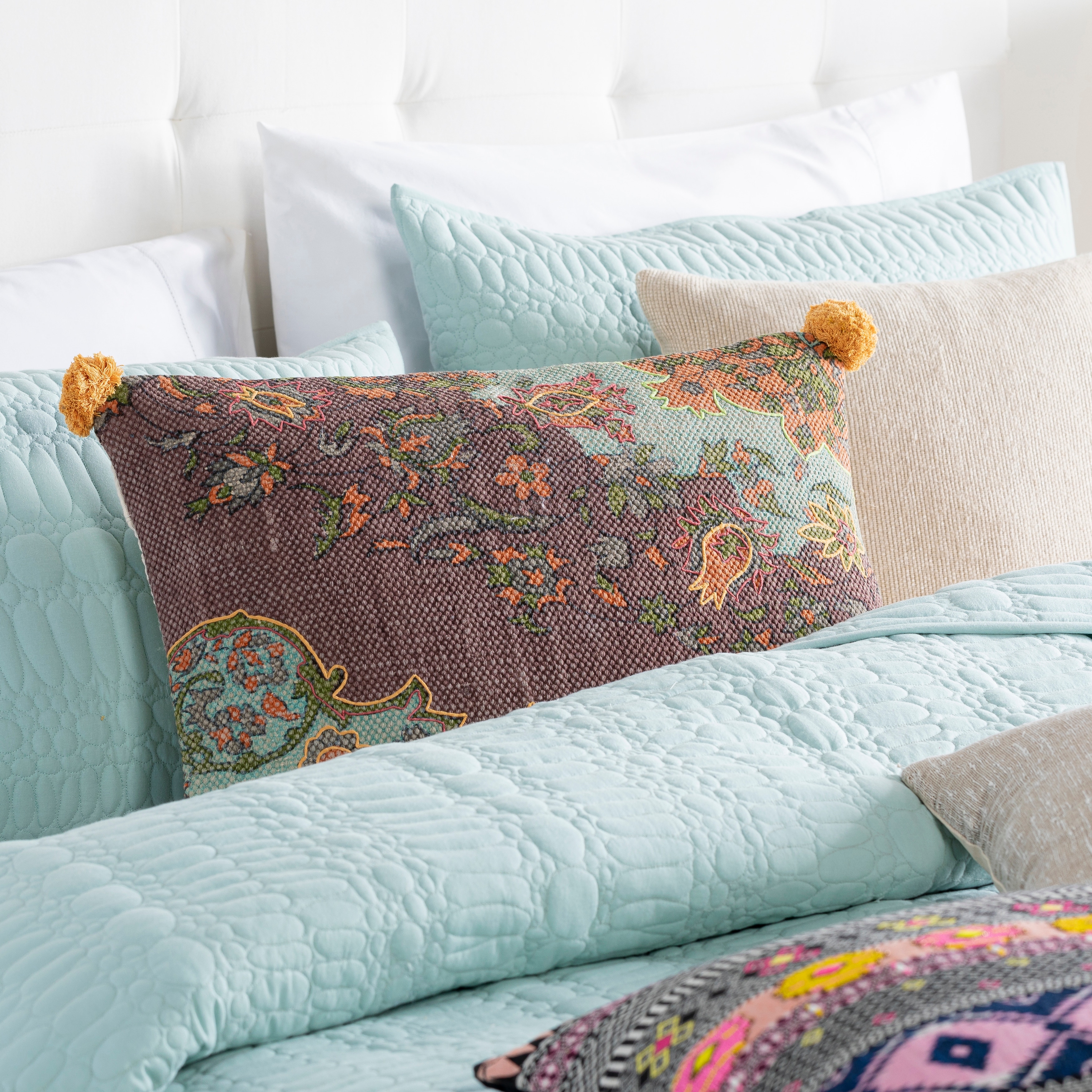 Bed bath best sale & table throws