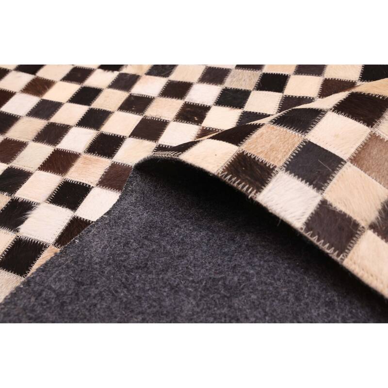 ECARPETGALLERY Handmade Cowhide Patchwork Black, Tan Leather Rug - 5'1 x 8'0