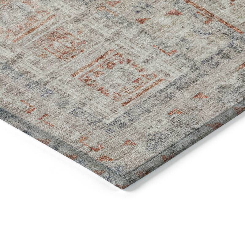 Machine Washable Indoor/Outdoor Global Traditional Chantille Rug