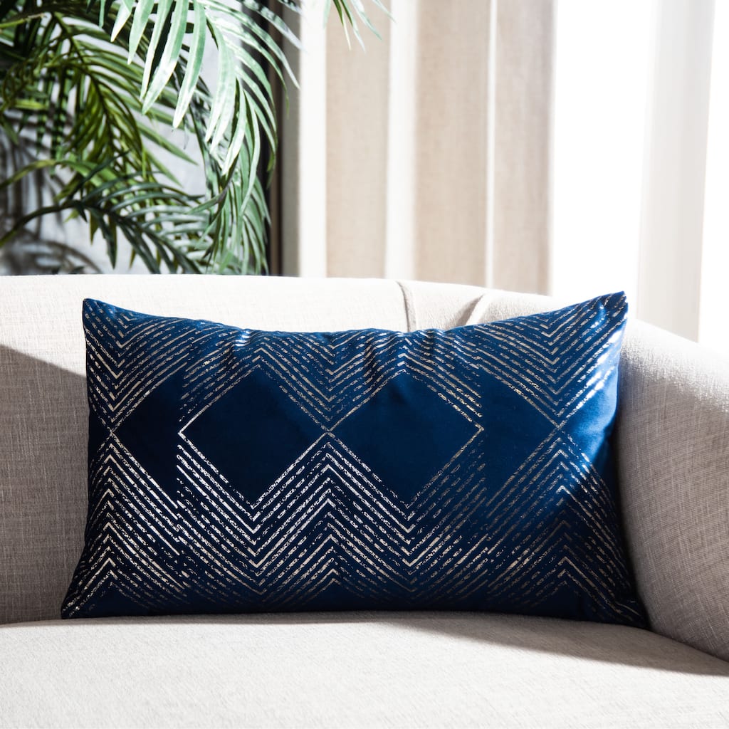 SAFAVIEH Yanne Art Deco Decorative Throw Pillow