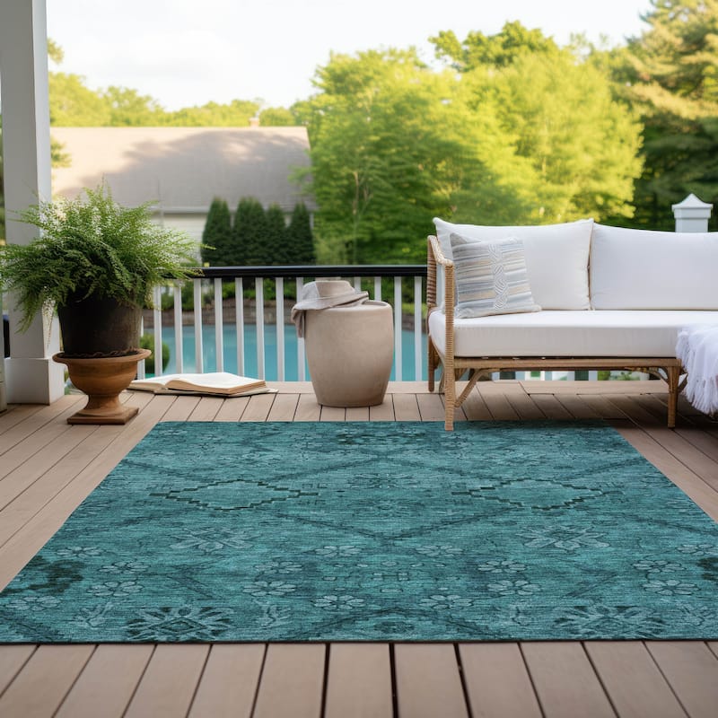 Machine Washable Indoor/ Outdoor Chantille Boho Global Rug