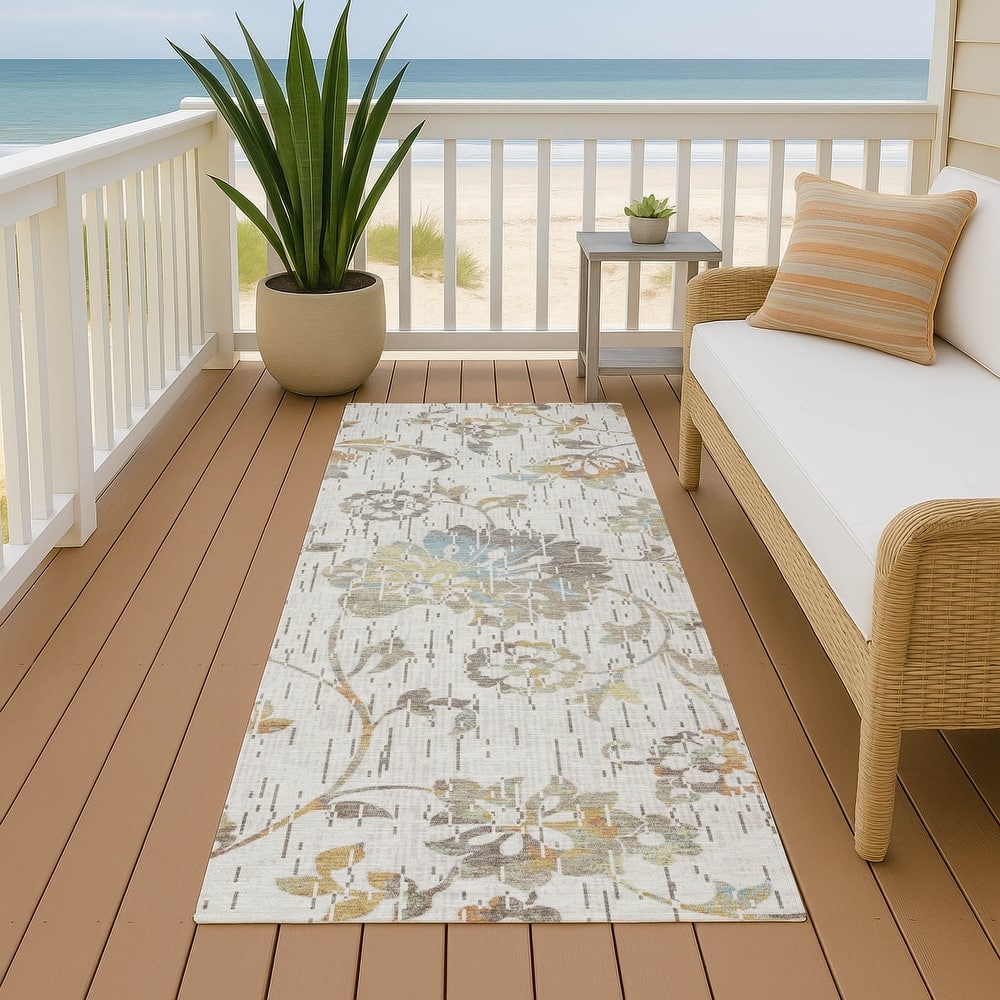 Machine Washable Indoor/ Outdoor Floral Estes Chantille Rug