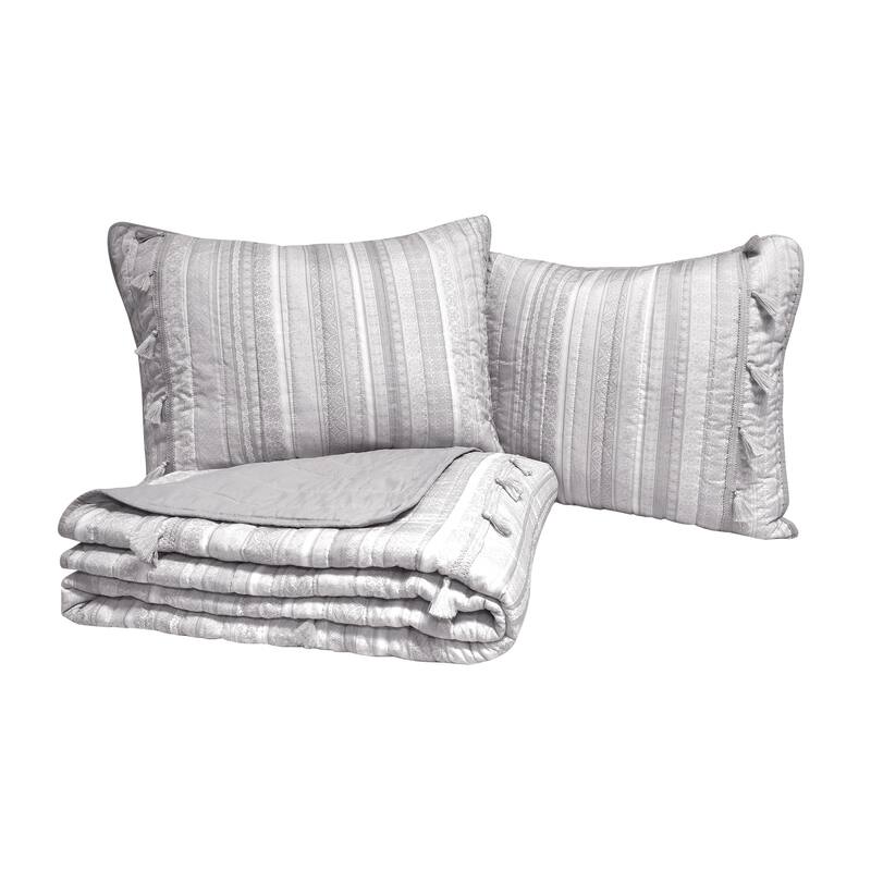 DESIGN STUDIO Boho Ribbon Grey Microfiber Quilt Set with Tassels