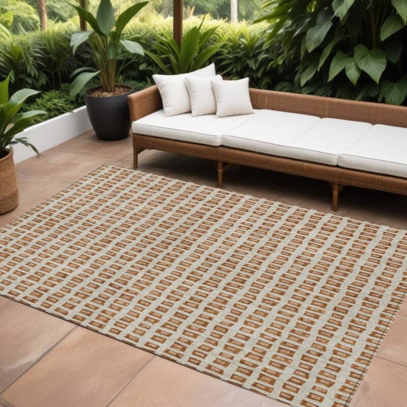 HomeRoots Geometric Transitional Rectangle Outdoor Rug - 9' X 12'