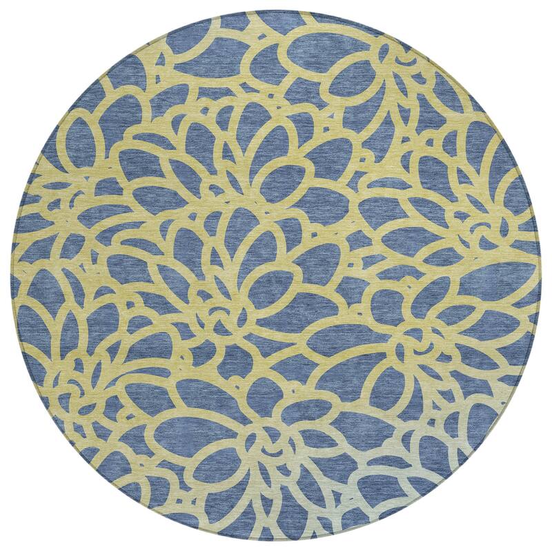 Machine Washable Indoor/ Outdoor Floral Craze Chantille Rug