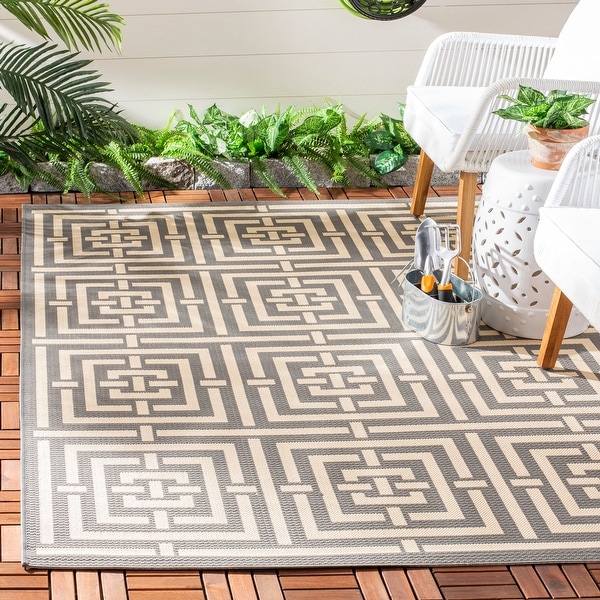 SAFAVIEH Courtyard Ginger Indoor/ Outdoor Patio Backyard Rug. Opens flyout.