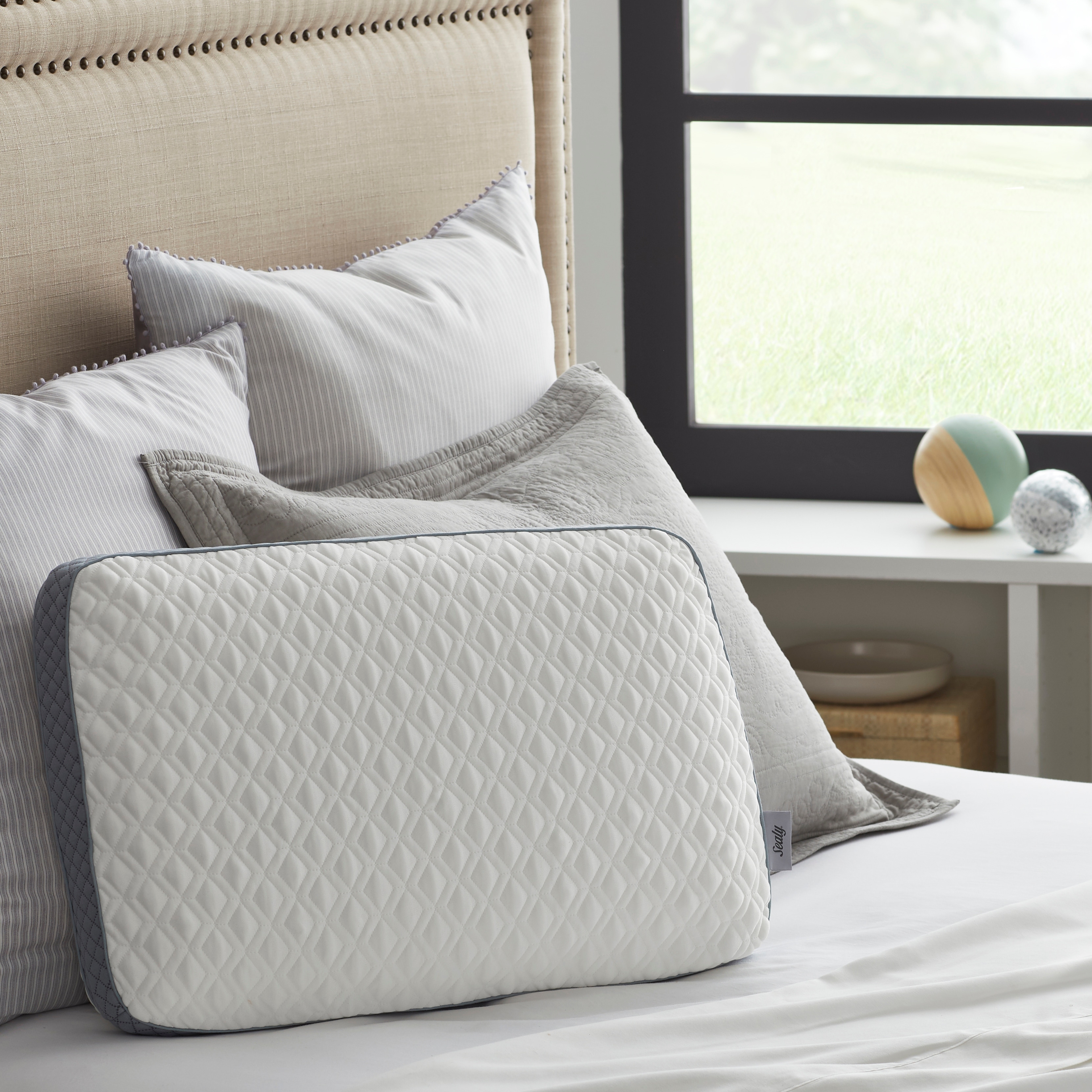 Sealy Memory Foam Bed Pillow - On Sale - Bed Bath & Beyond - 30725371
