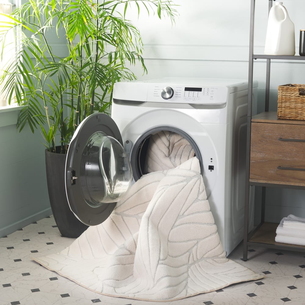 SAFAVIEH Versailles Susanna Traditional Rug