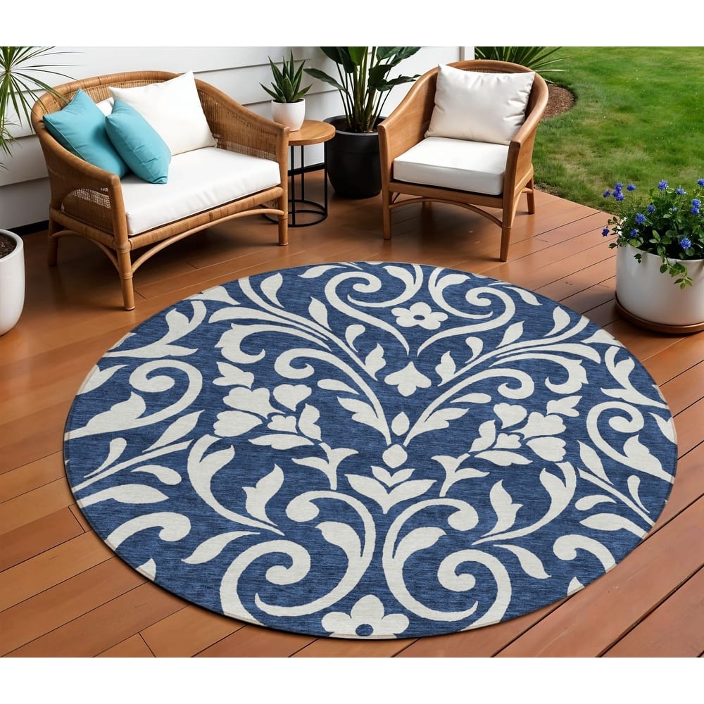 HomeRoots Floral Transitional Rectangle Outdoor Rug