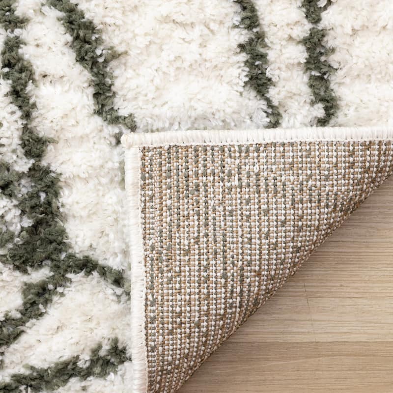 Cream Black Leaf Sketched Leaves Shag Area Rug, 3'11" x 5'7"