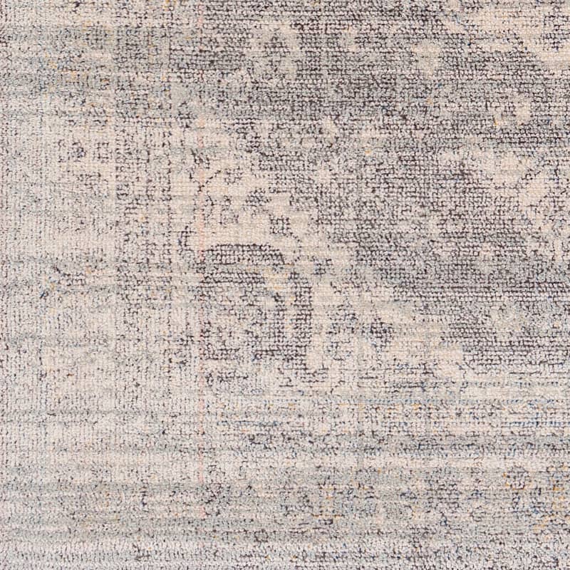 Livabliss Azaan Traditional Area Rug