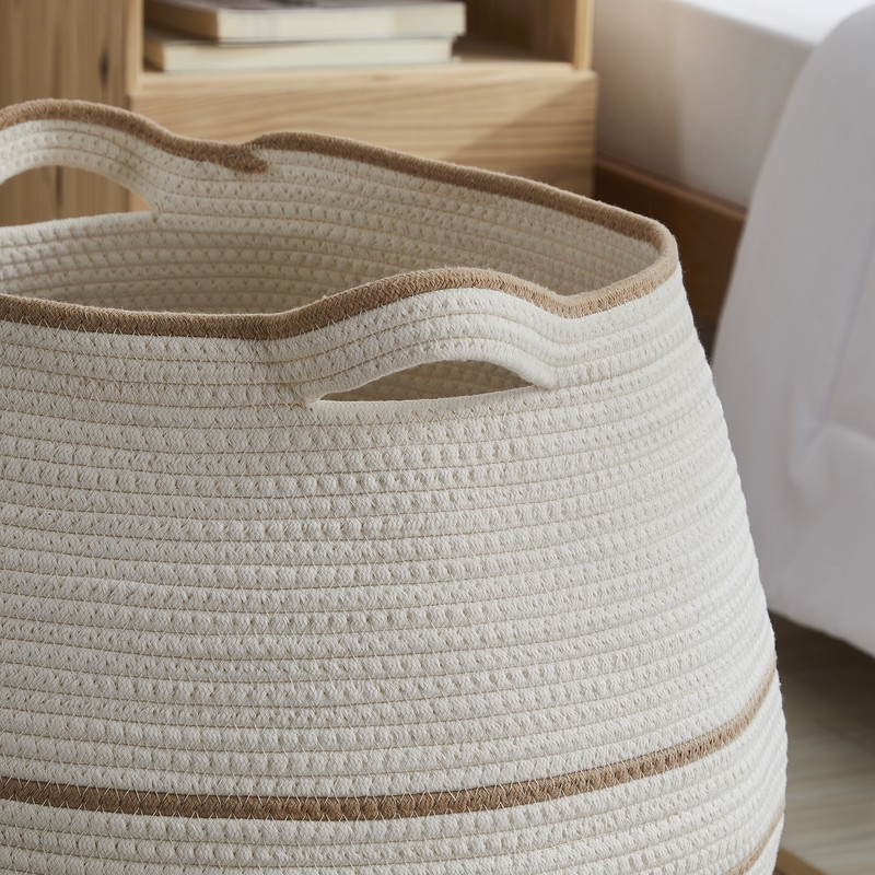 Tall top rope basket