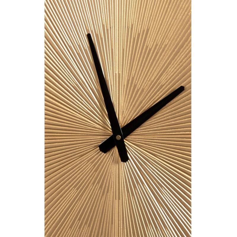 Kate and Laurel Ladd Round Numberless Wall Clock