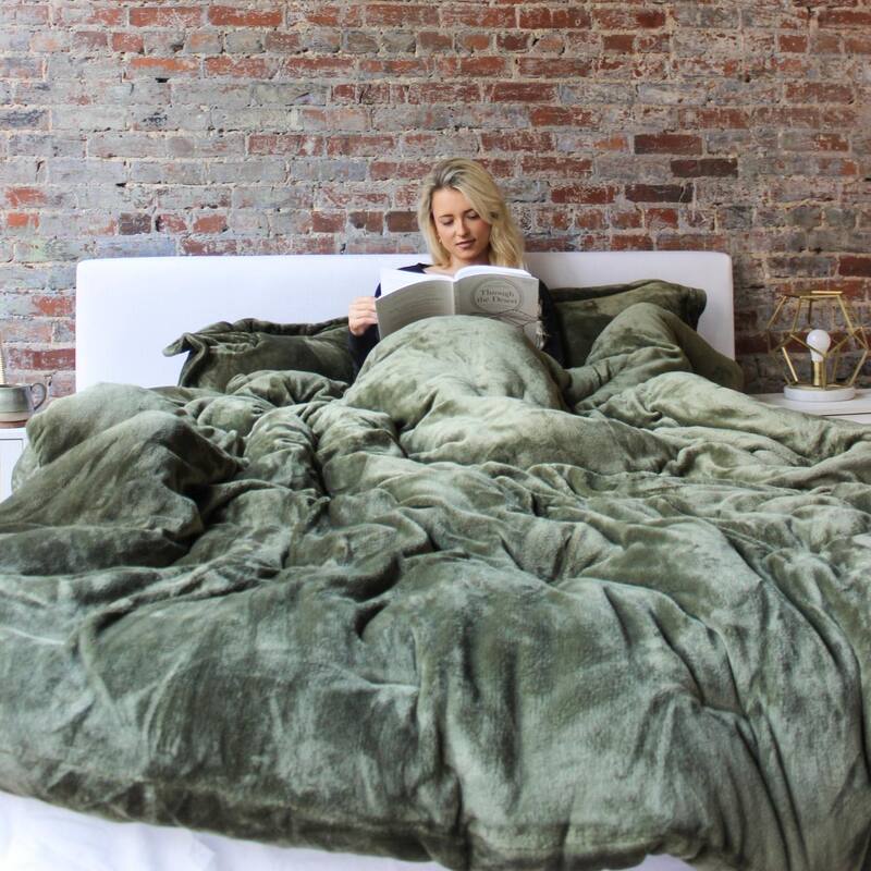 Thicker Than Thick® - Coma Inducer® Oversized Comforter Set - Standard Plush Filling - Winter Moss