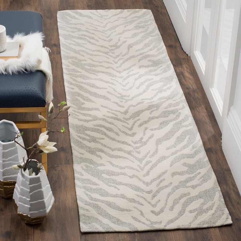 SAFAVIEH Handmade Flatweave Marbella Bogdana Modern Polyester Rug