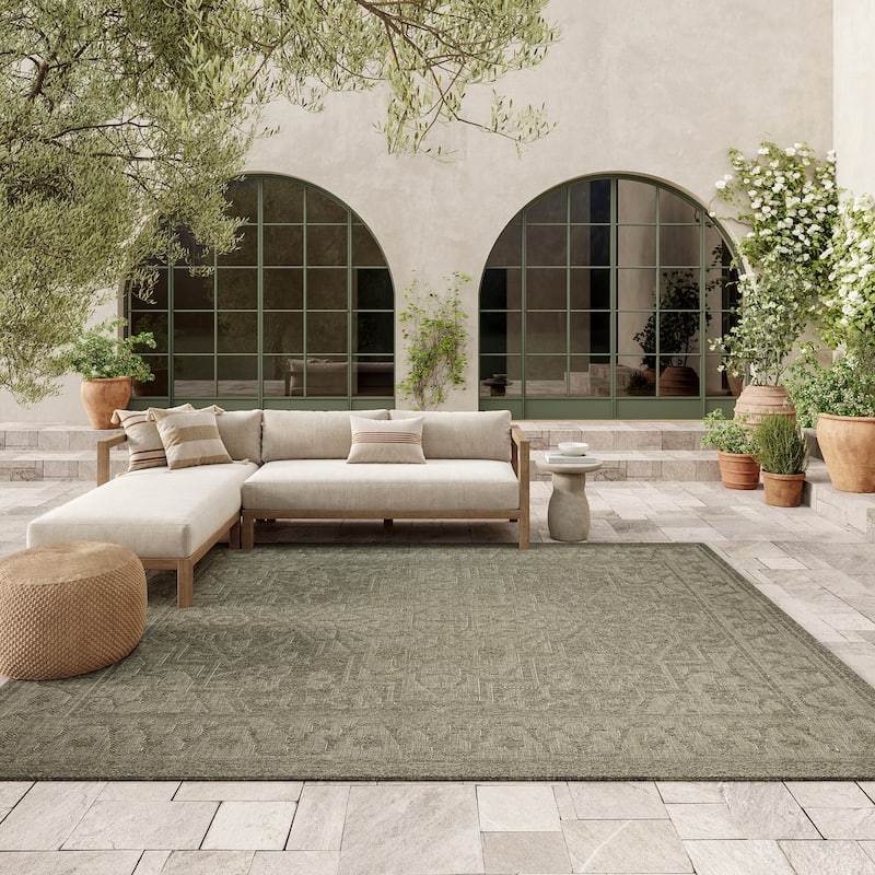 Nourison Tulum Indoor/Outdoor Persian Area Rug - 8' x 10' - Olive