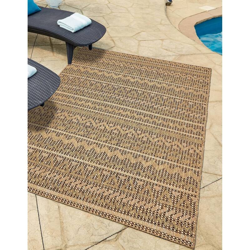 Outdoor Ucul Collection Area Rug - Light Brown - 7'x10'