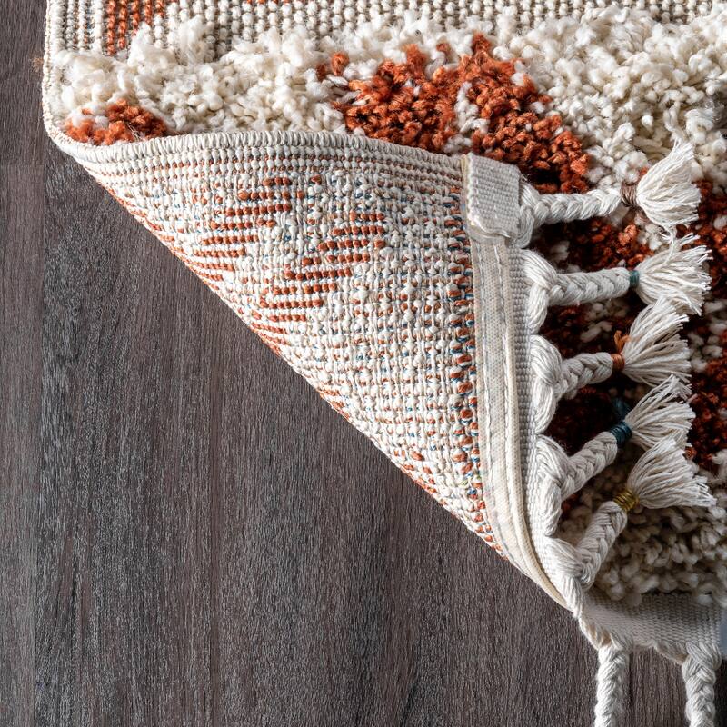 Nuloom Zuri Shaggy Banded Tribal Area Rug