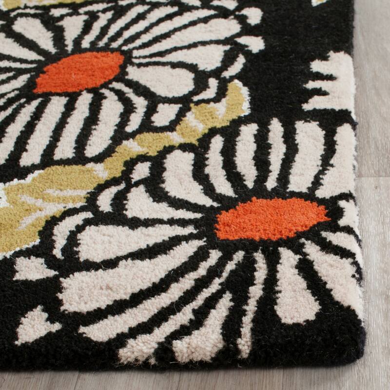 SAFAVIEH Handmade Bella Nurit Modern Floral Wool Rug