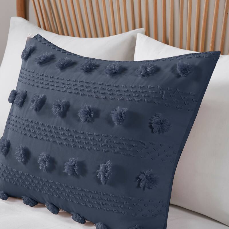 Intelligent Design Vera Clip Jacquard Comforter Set