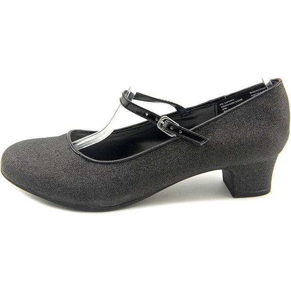 closed toe mary jane heels