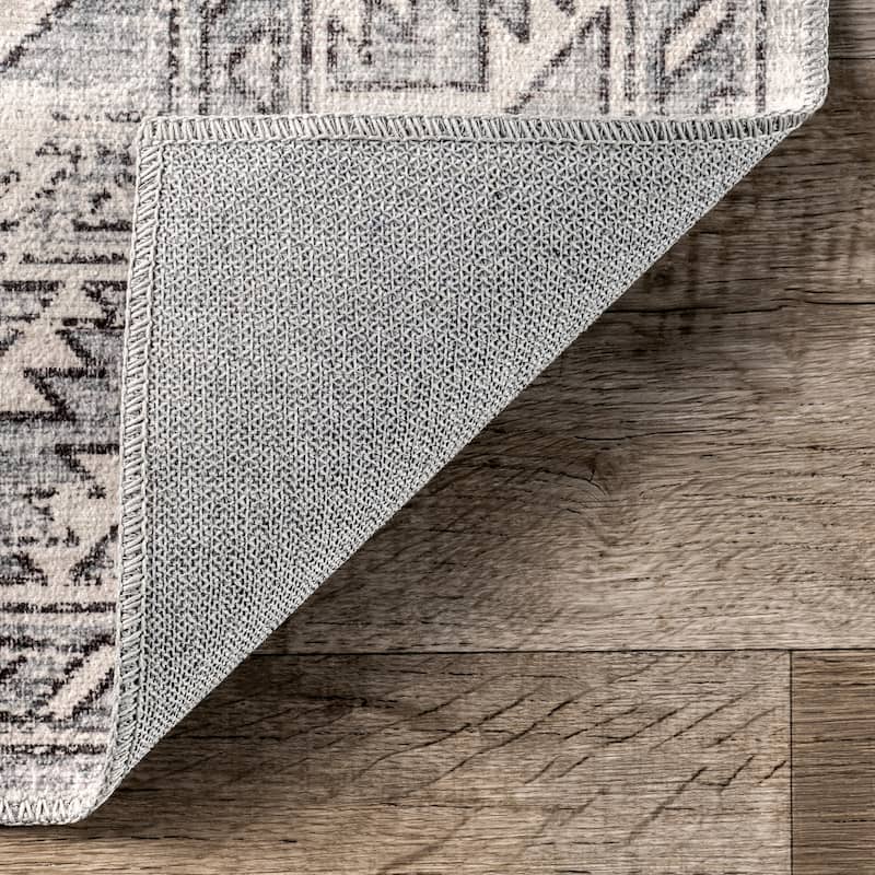 Nuloom Layana SplashGuard Geometric Machine Washable Area Rug