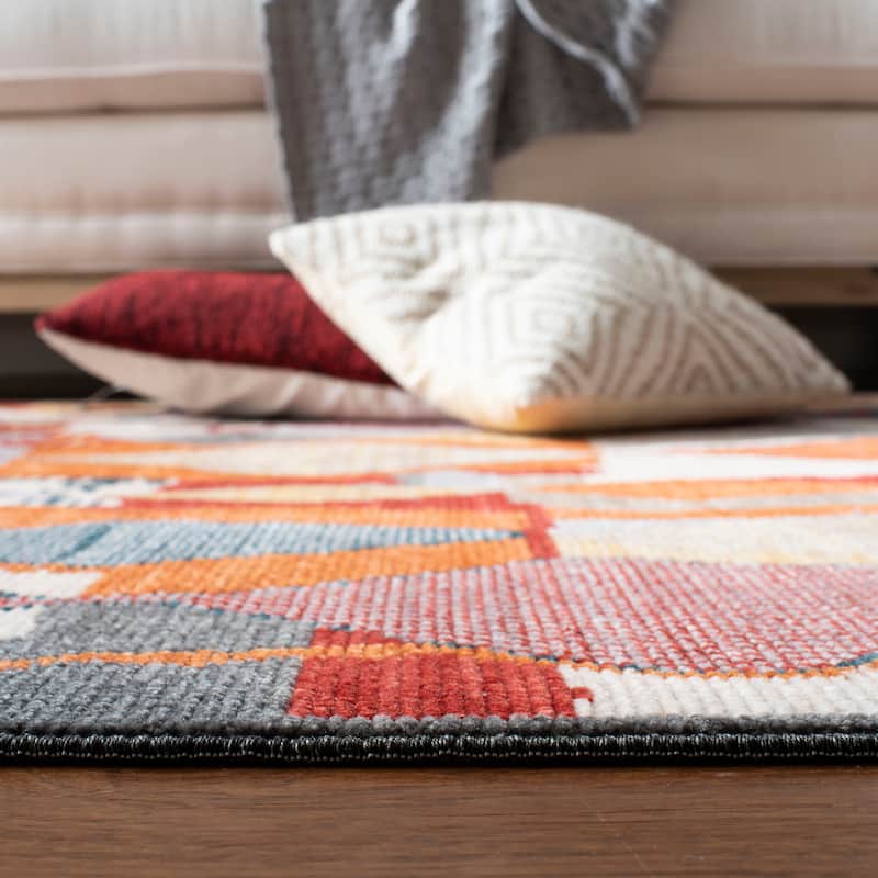 SAFAVIEH Farmhouse Liang Boho Tribal Polyester Rug
