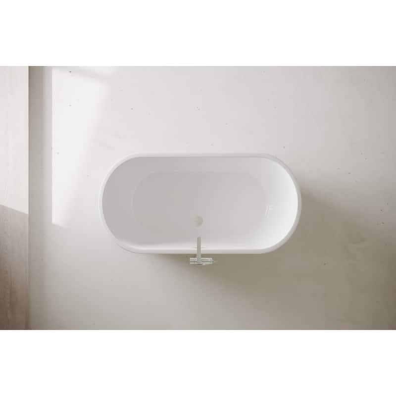 Odell Soaking Bathtub in Glossy White