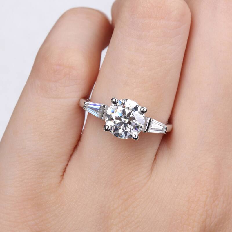 Miadora 2 1/10ct DEW Taper Created Moissanite Three Stone Ring in Sterling Silver