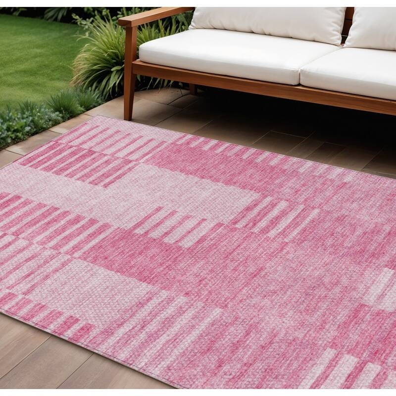 HomeRoots Striped Transitional Rectangle Outdoor Rug - 10' X 14'