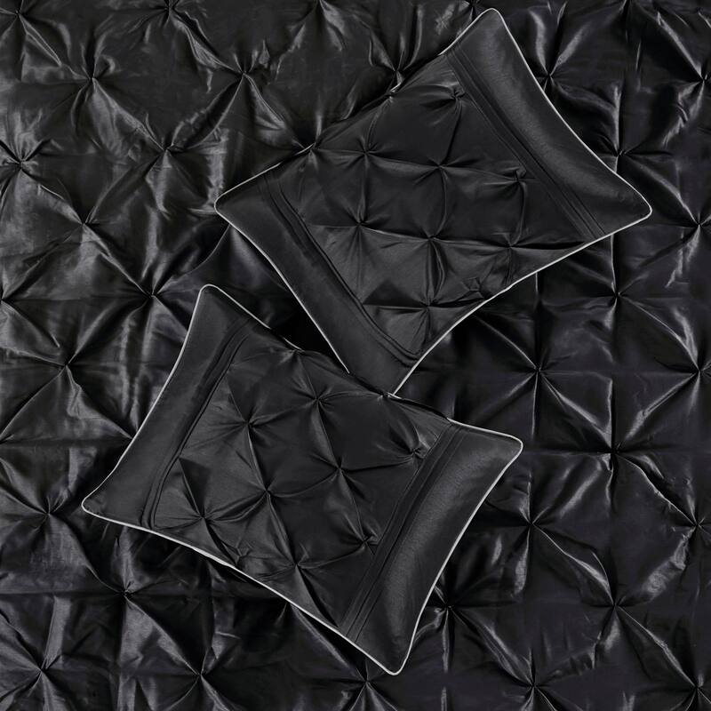 7 Piece Tufted Comforter Set Black Queen