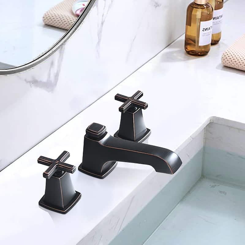 Double Handle Widespread Bathroom Faucet