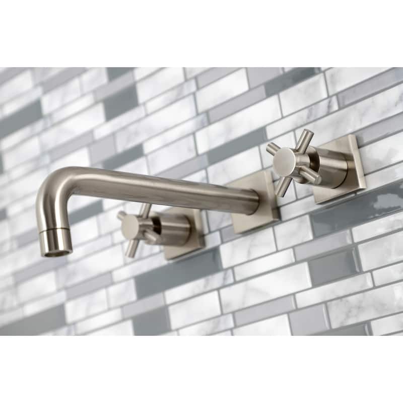 Concord 3-Hole Wall Mount Roman Tub Faucet in Polished Brass