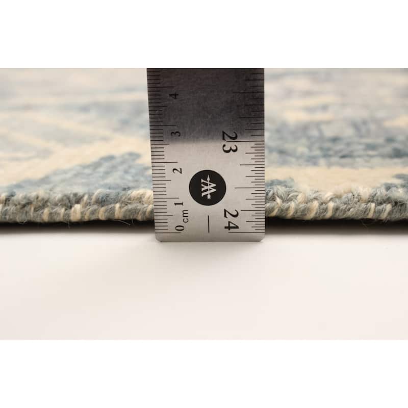 ECARPETGALLERY Hand-knotted Mystique Grey Wool Rug - 4' 9" x 5' 2"