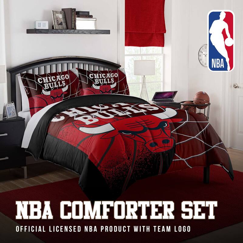 NBA Chicago Bulls Officially Licenced Comforter & Sham set