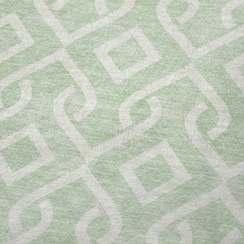 Premium Machine Washable Modern Scroll Sherpa Throw Blanket