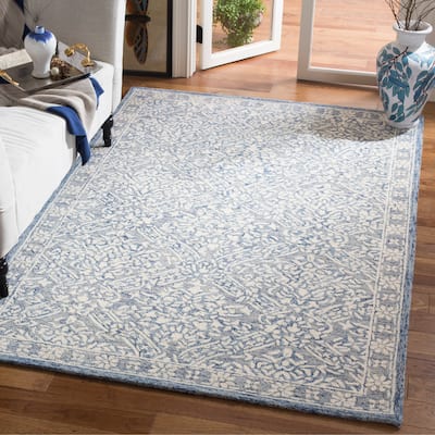SAFAVIEH, Handmade Micro-Loop Marushka Wool Rug
