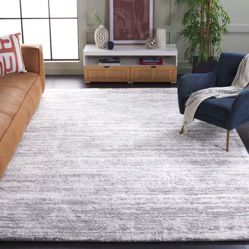 SAFAVIEH Jasmine Renae Glam 1.6-inch Shag Rug
