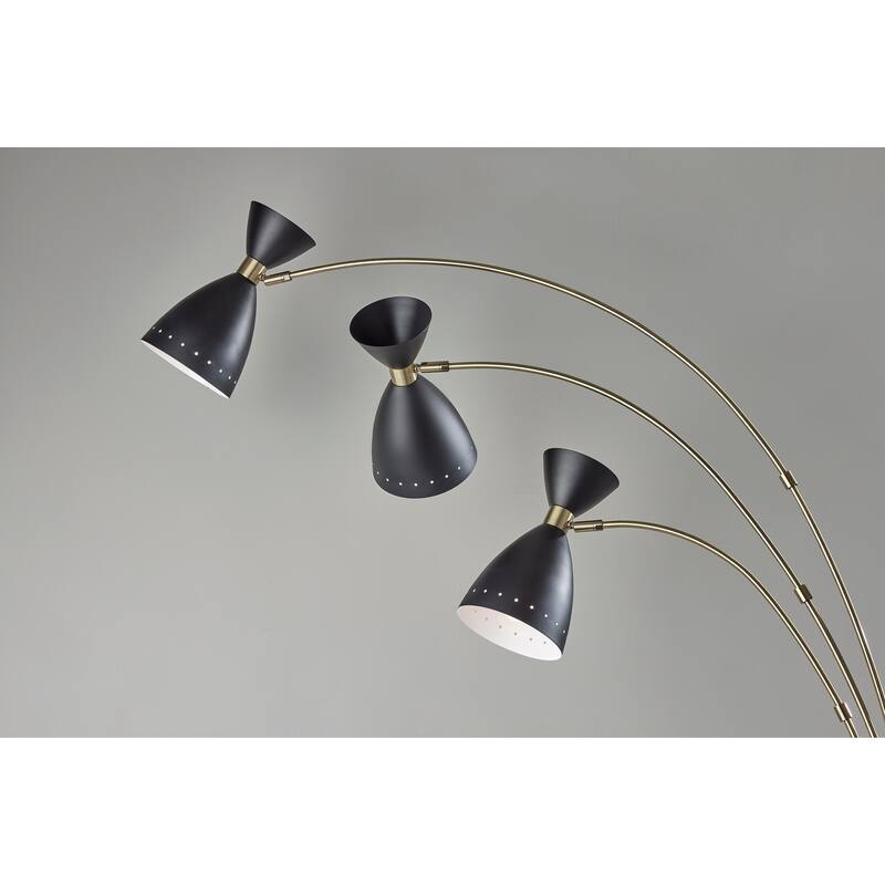 Oscar 3-Arm Arc Lamp
