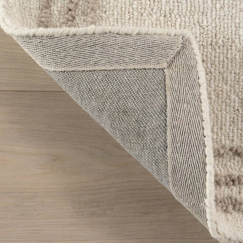 Nuloom Juliette Roan Bordered Wool Rug