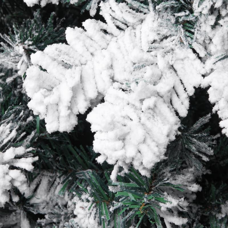 Artificial Christmas Tree Unlit Xmas Tree