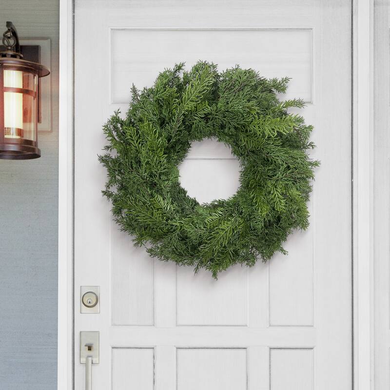 Artificial Pine Christmas Wreath - 2' - Unlit