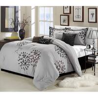 Browse our range of king size duvet covers and find a variety of designs and sizes so you can choose the king size duvet cover sets that best suits your room. size king silver comforter sets find